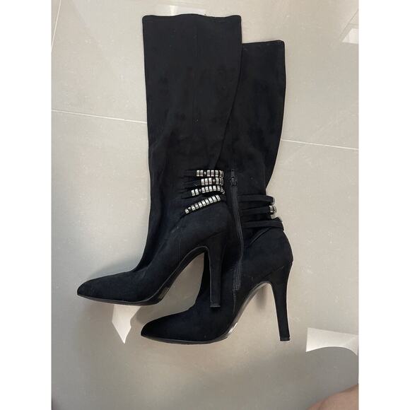 BCBG Black Suede High Heel Boots Size 10 - Picture 8 of 9